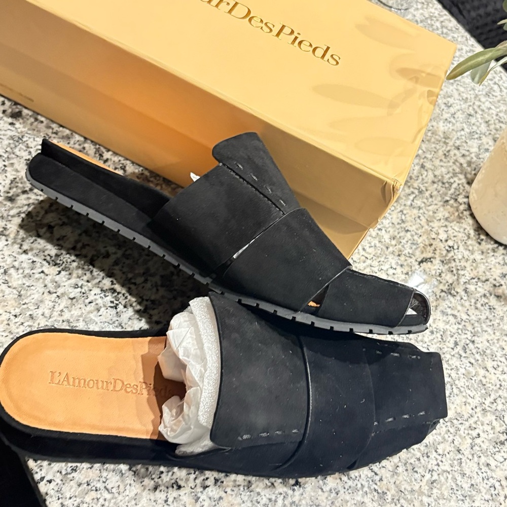 L'Amour Des Pieds Black Women's Mules